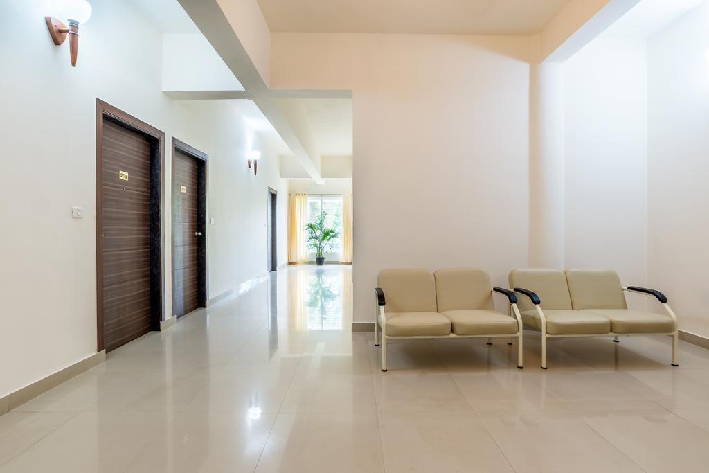 Treebo Pappilon Palace - Pvs Circle Mangalore Exterior foto
