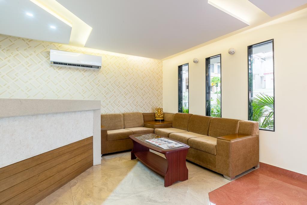 Treebo Pappilon Palace - Pvs Circle Mangalore Exterior foto